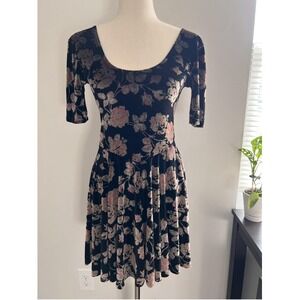 Kimchi Blue Dress Velvet Skater Floral‎ Whimsigoth Romantic Fairy Grunge Boho